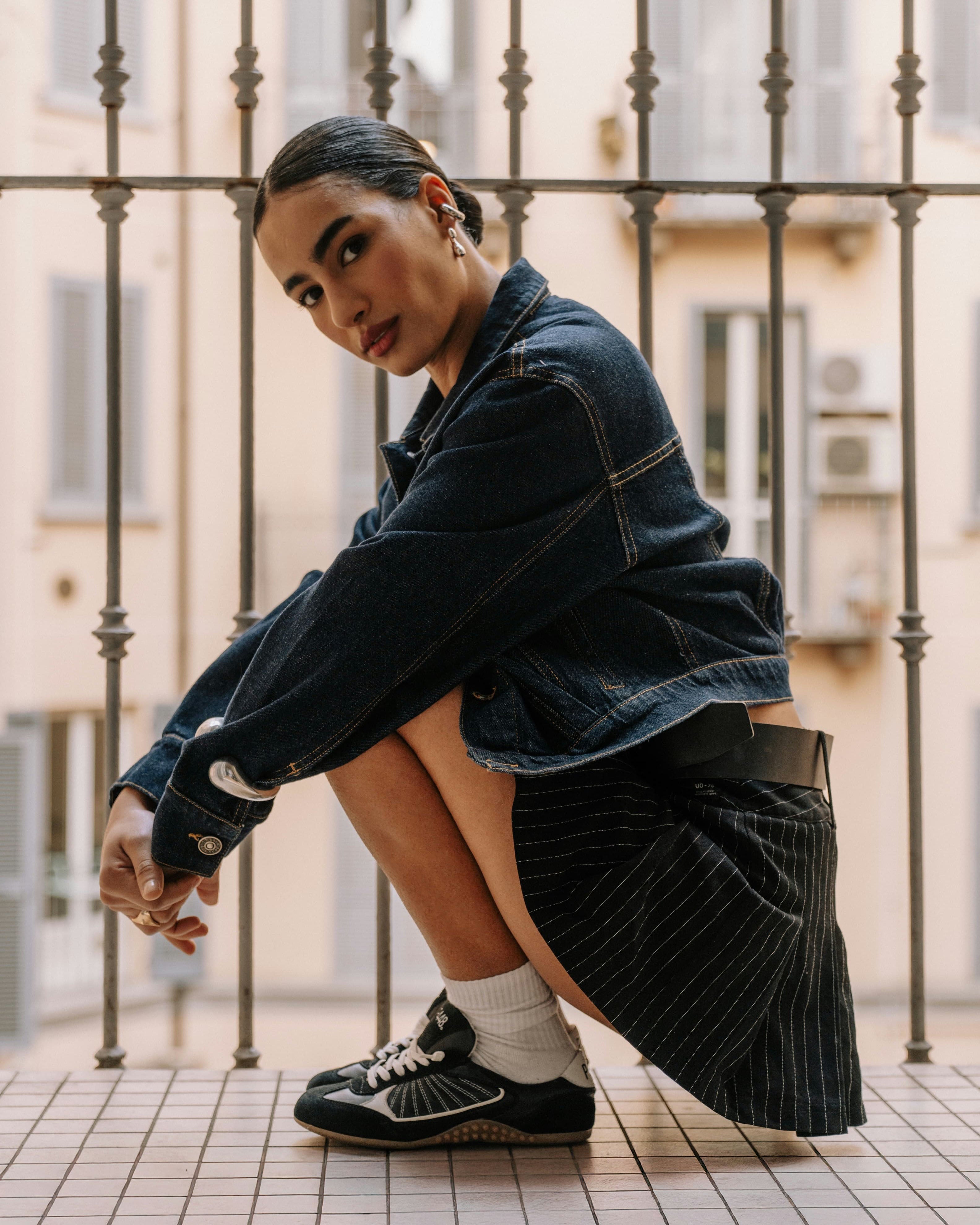 p448-lisbon-damen-sneaker-black-retro-soccer image 2