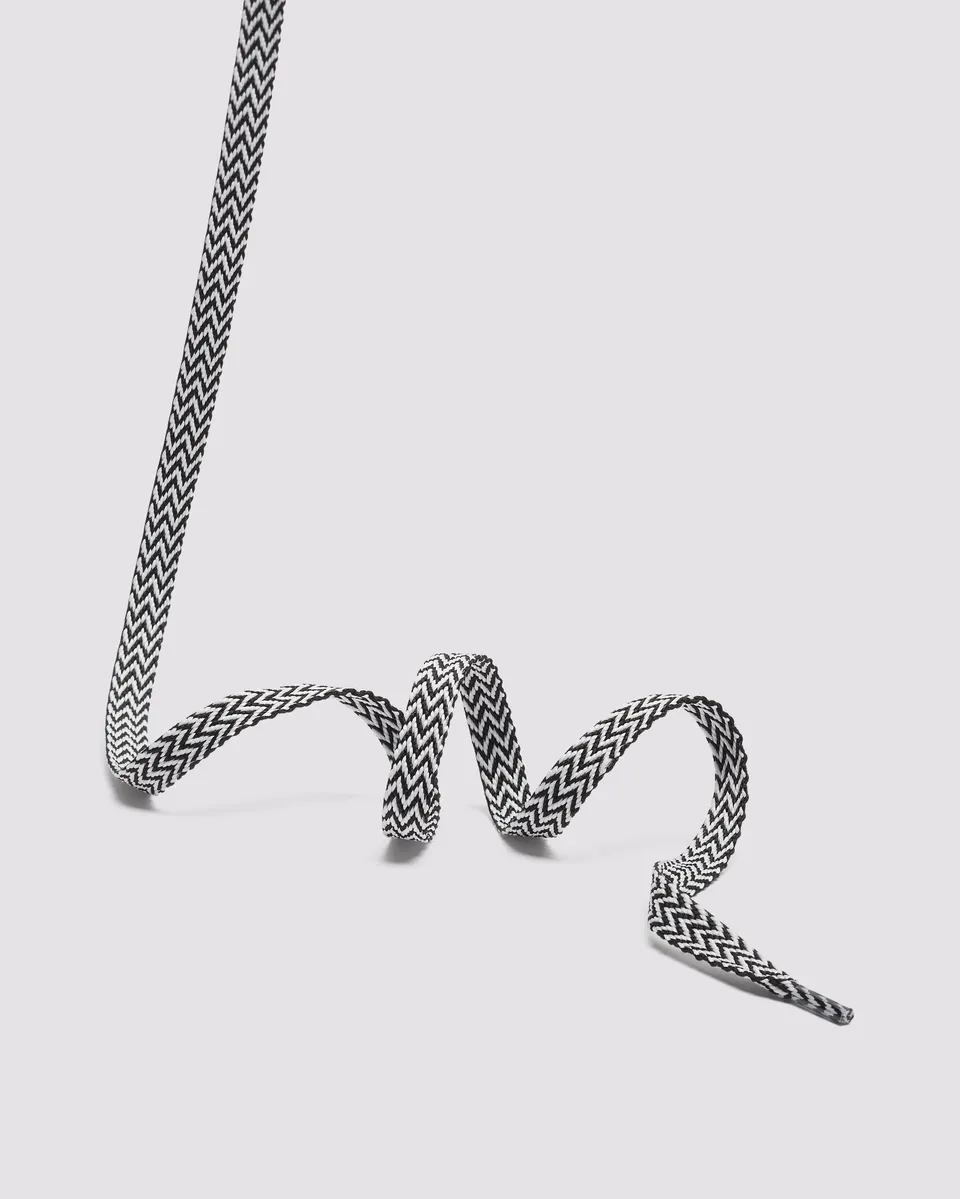 p448-shoelaces-chevron-schn-rsenkel-schwarz-wei image 1